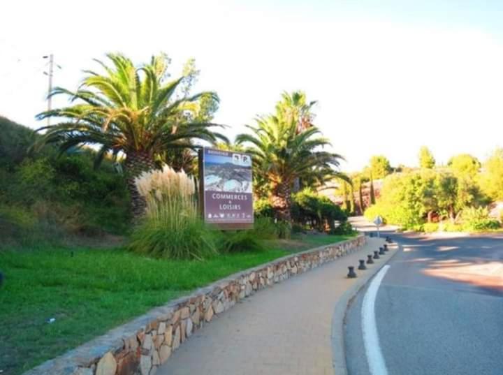Vacances En Paradis Saint-Raphaël Esterno foto