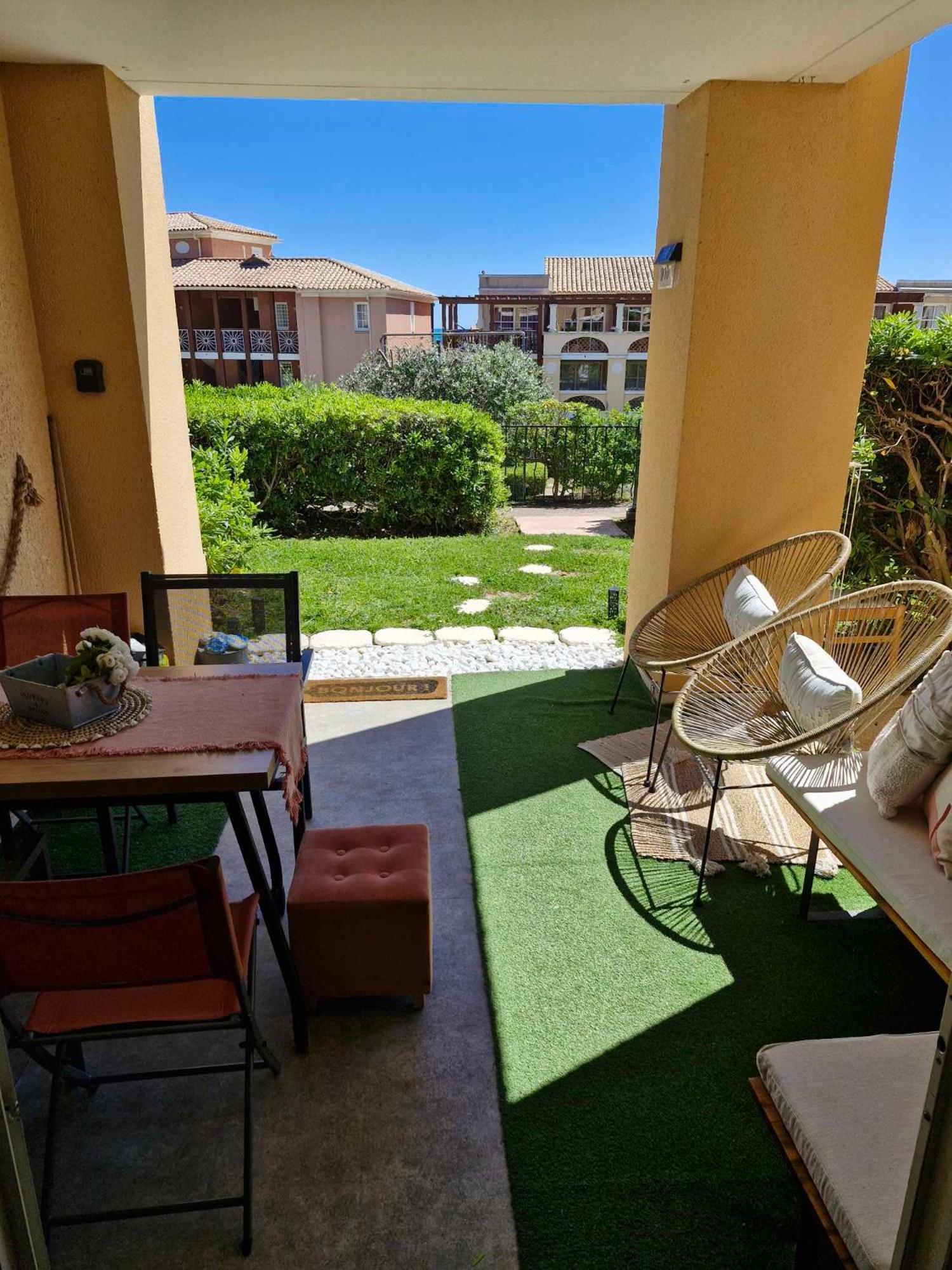 Vacances En Paradis Saint-Raphaël Esterno foto
